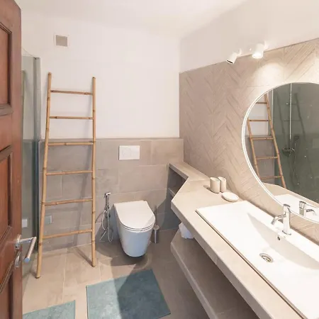 #053 Fully Equiped With Pool, 350 Mts Apartamento *