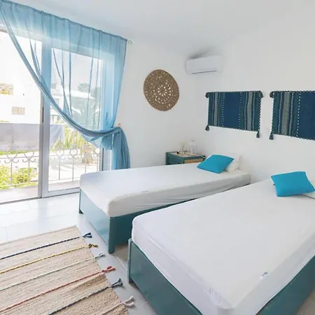 #053 Fully Equiped With Pool, 350 Mts Apartamento *